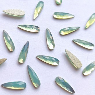 Страза Tishka стекло green opal water drop 3*10мм